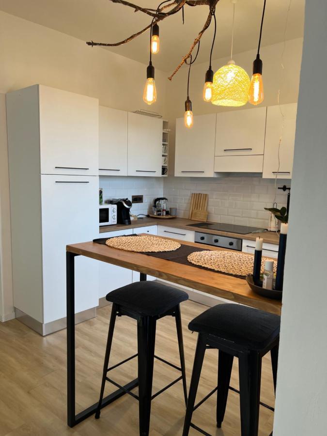 Nice Square Apartment Marcallo con Casone Ngoại thất bức ảnh